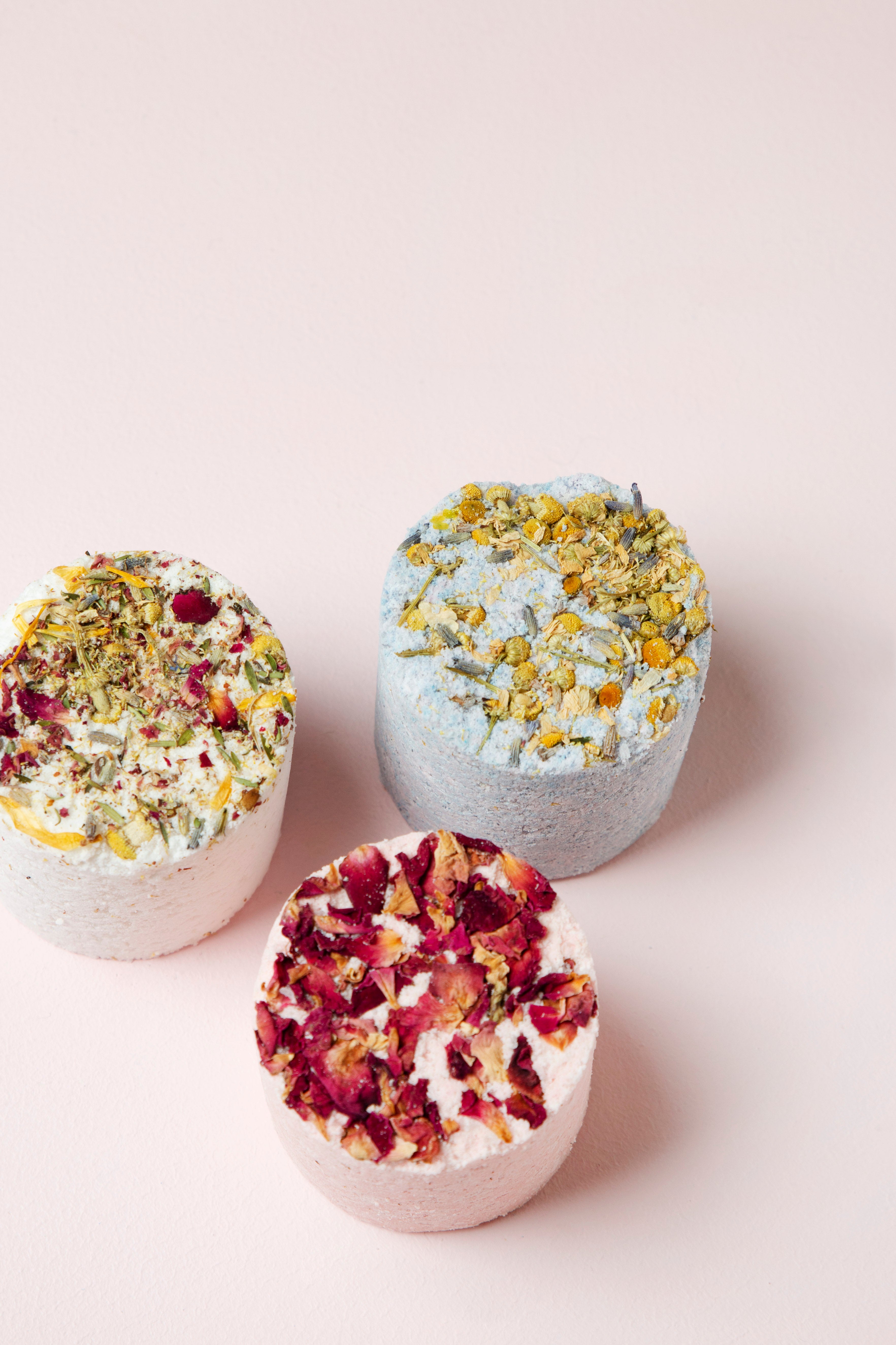 FLORAL SELECTION TUBE - BATH BOMBS