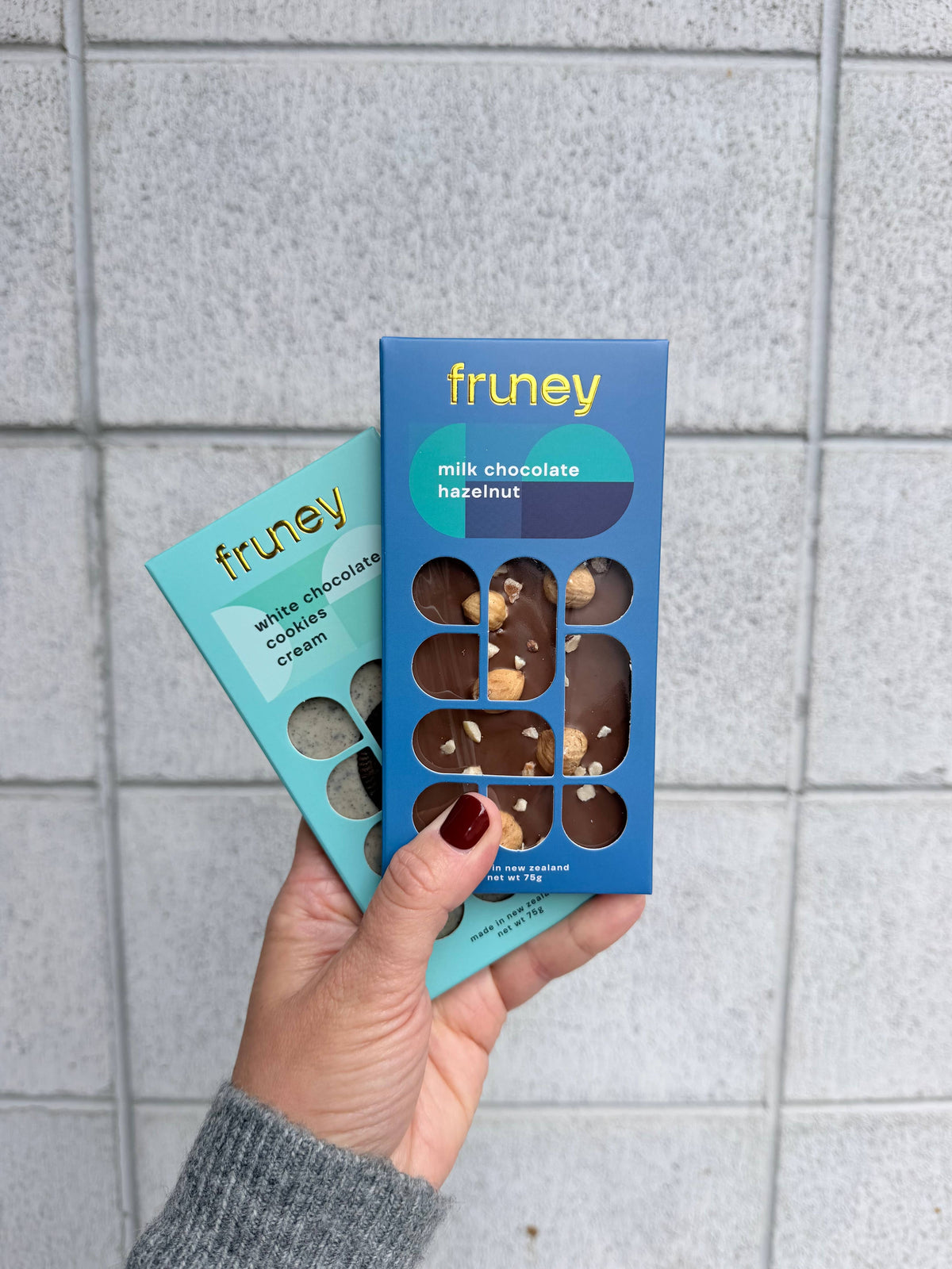 Milk Chocolate & Hazelnut Bar 75g