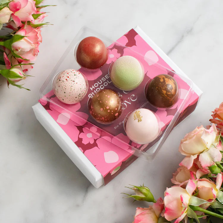 "LOTS OF LOVE" BONBON SELECTION - SIX PIECE