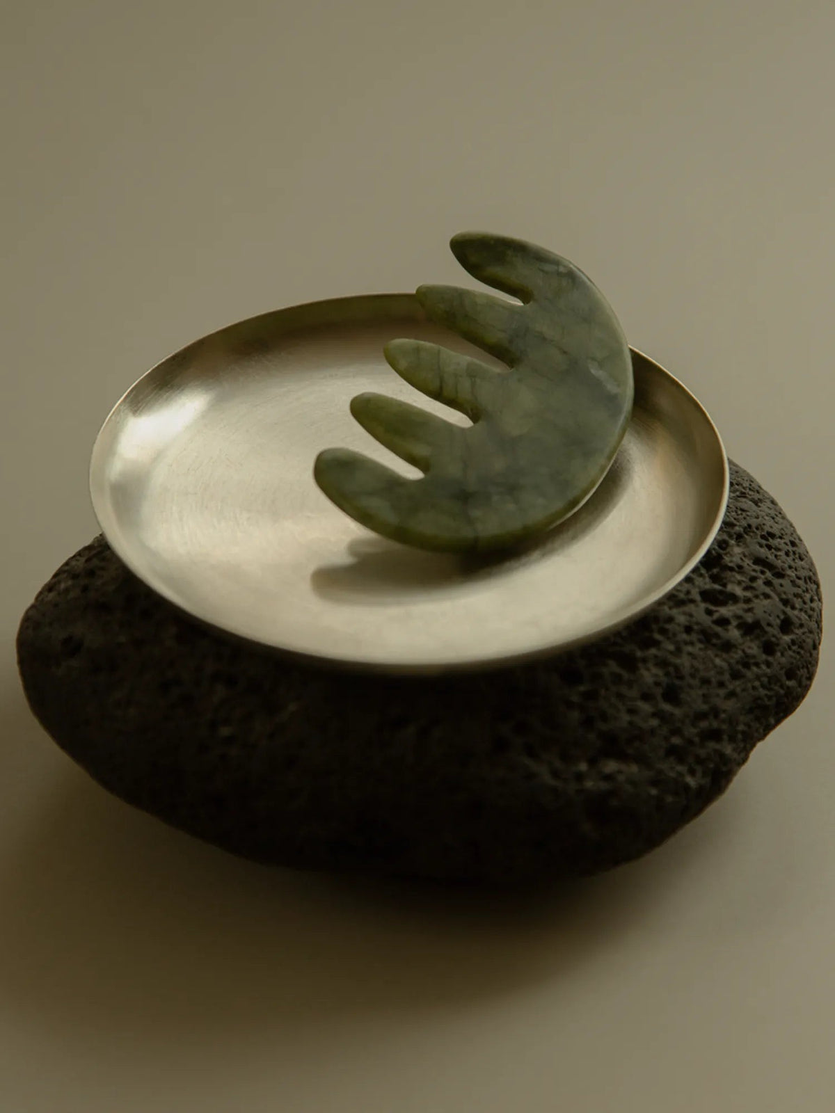 Jade Scalp Stimulator