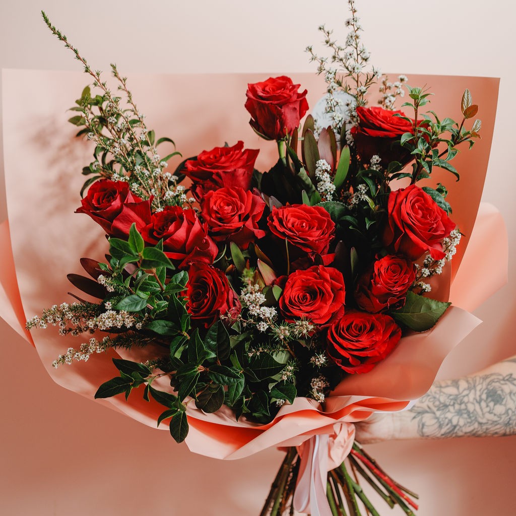Dozen Roses